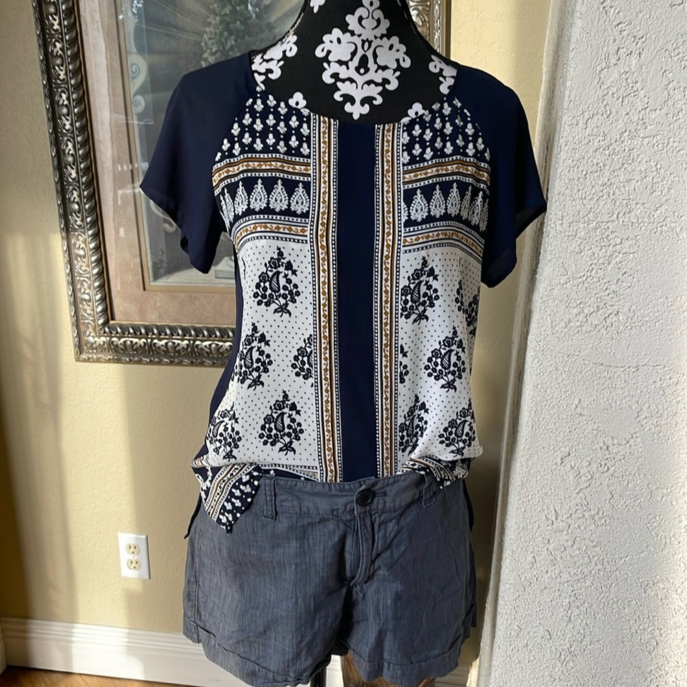 Loft Navy print blouse size XS